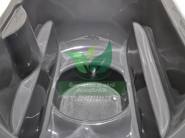 Akril, kétszemélyes, elektromos kültéri "Ofuro" pezsgőfürdő