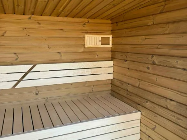 MODUL LUX SAUNA 4-6 FŐ RÉSZÉRE KÜLSŐ TŰZTERŰ FATÜZELÉSŰ KÁLYHÁVAL