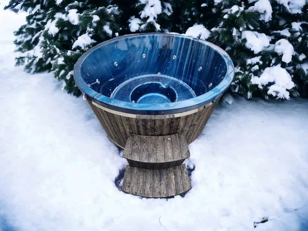 PEARL 6 személyes SÓZHATÓ AKRIL dézsafürdő SAVÁLLÓ KÜLSŐ kályhával, thermotetővel