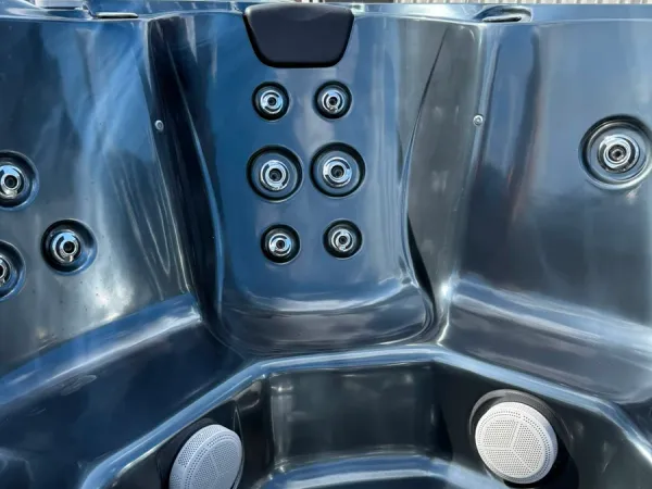 TOPÁZ 4+3 SZEMÉLYES DÉZSA PRÉMIUM AKRIL 3 KW ELEKTROMOS FŰTÉSSEL