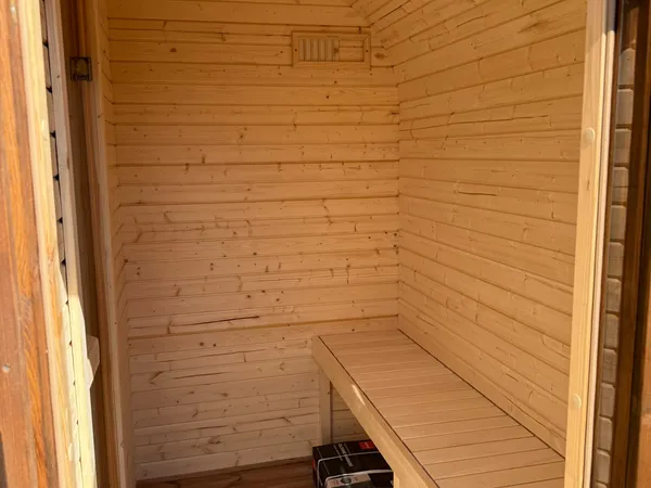6 SZEMÉLYES VIP LUX SZAUNA – ELEKTROMOS KÁLYHÁVAL