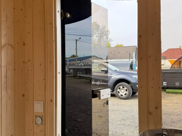 4 SZEMÉLYES CILINDRO SZAUNA – HARVIA 9 KW ELEKTROMOS KÁLYHÁVAL