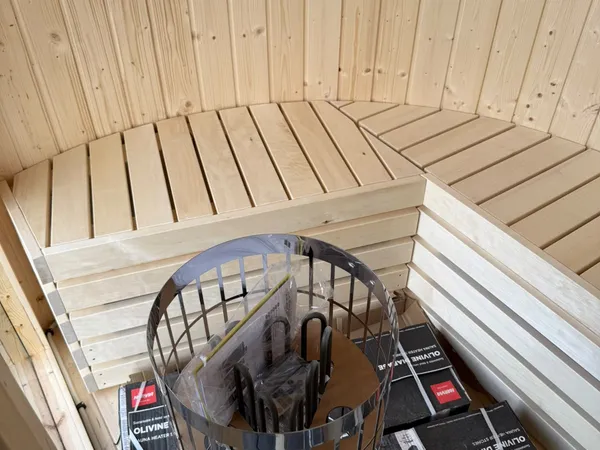 4 SZEMÉLYES CILINDRO SZAUNA – HARVIA 9 KW ELEKTROMOS KÁLYHÁVAL
